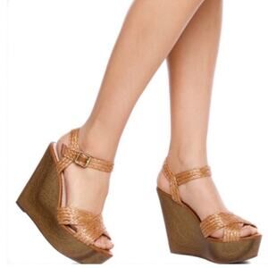 NIB 'Wilma' by Madison for Shoe Dazzle - Brown - 8.5